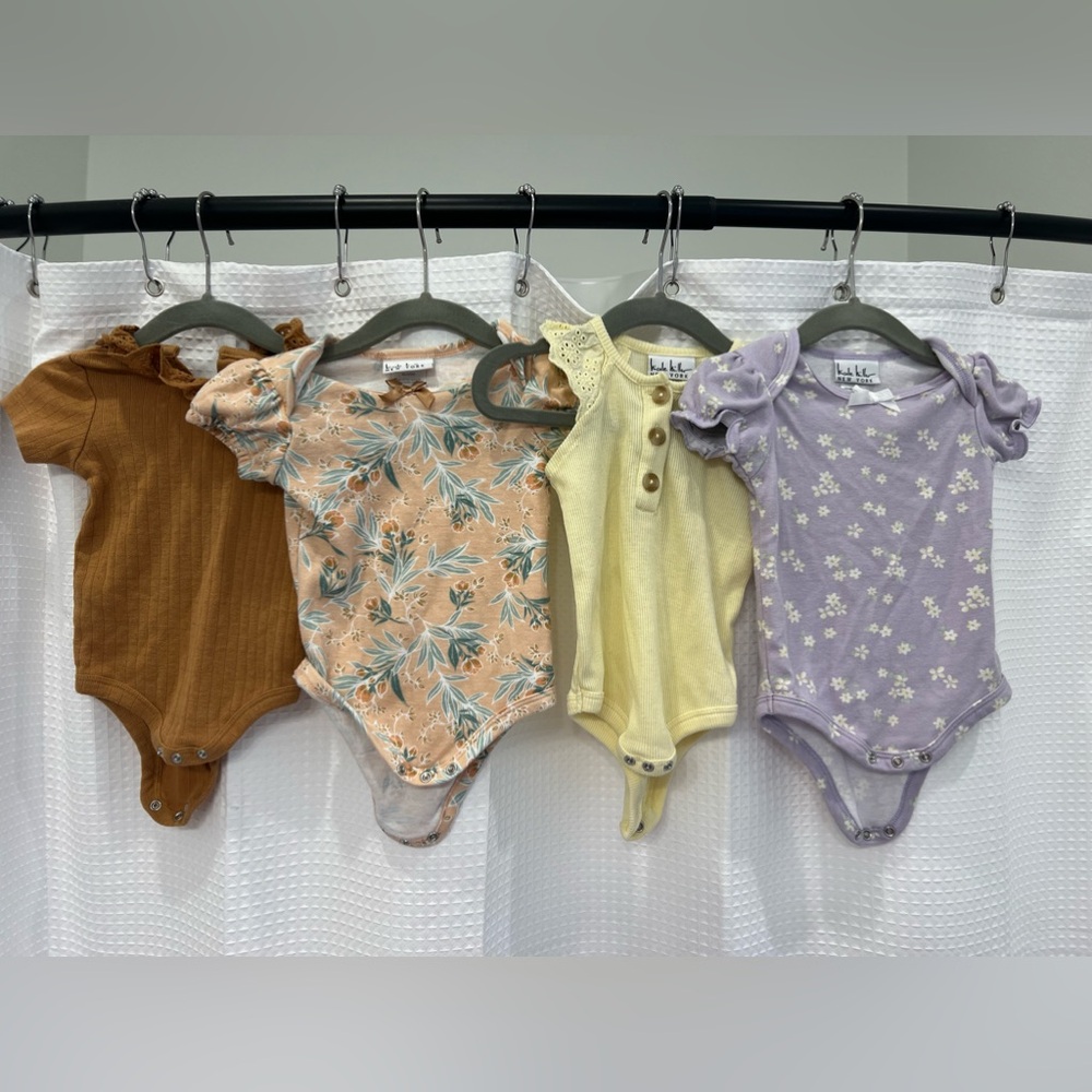 Bundle of 4 Nicole Miller New York Onesies size 6-9M